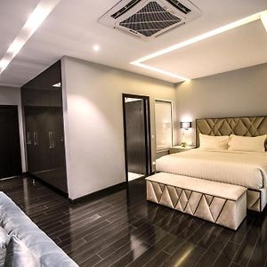 Presidential Suite